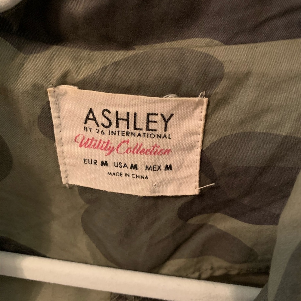 Camo jacket - Picture 2 of 3